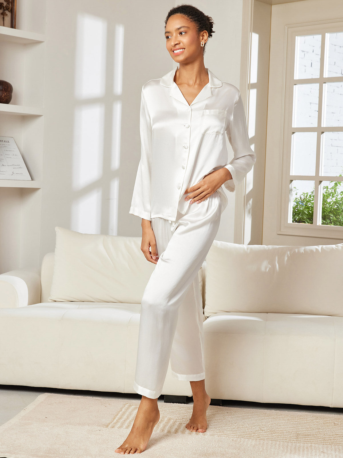 [Valkoinen] SilkSilky-FI Womens Pajamas 004
