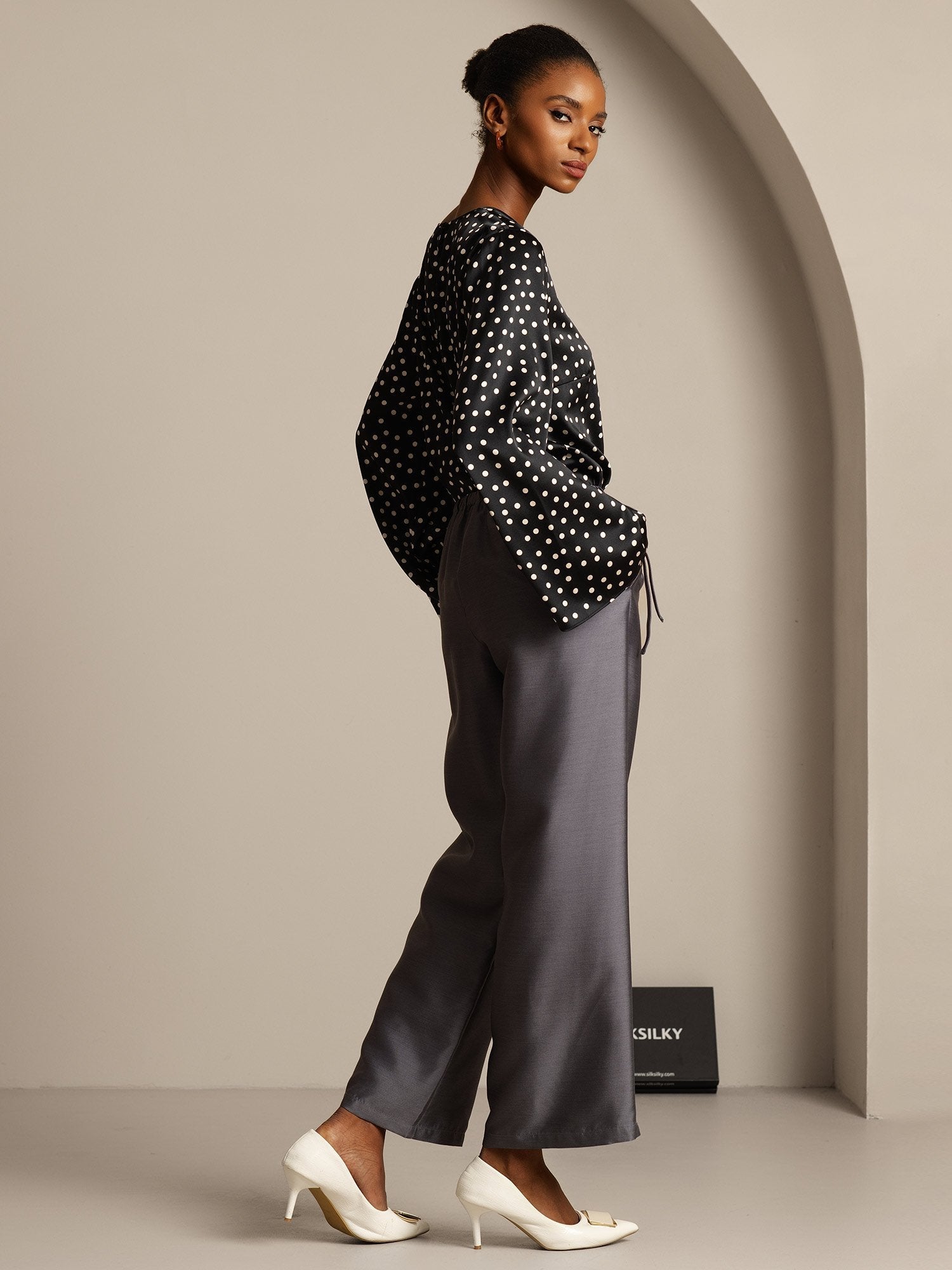 [Harmaa] SilkSilky-FI 32Momme Silk-Wool Blend Womens Pants 007,