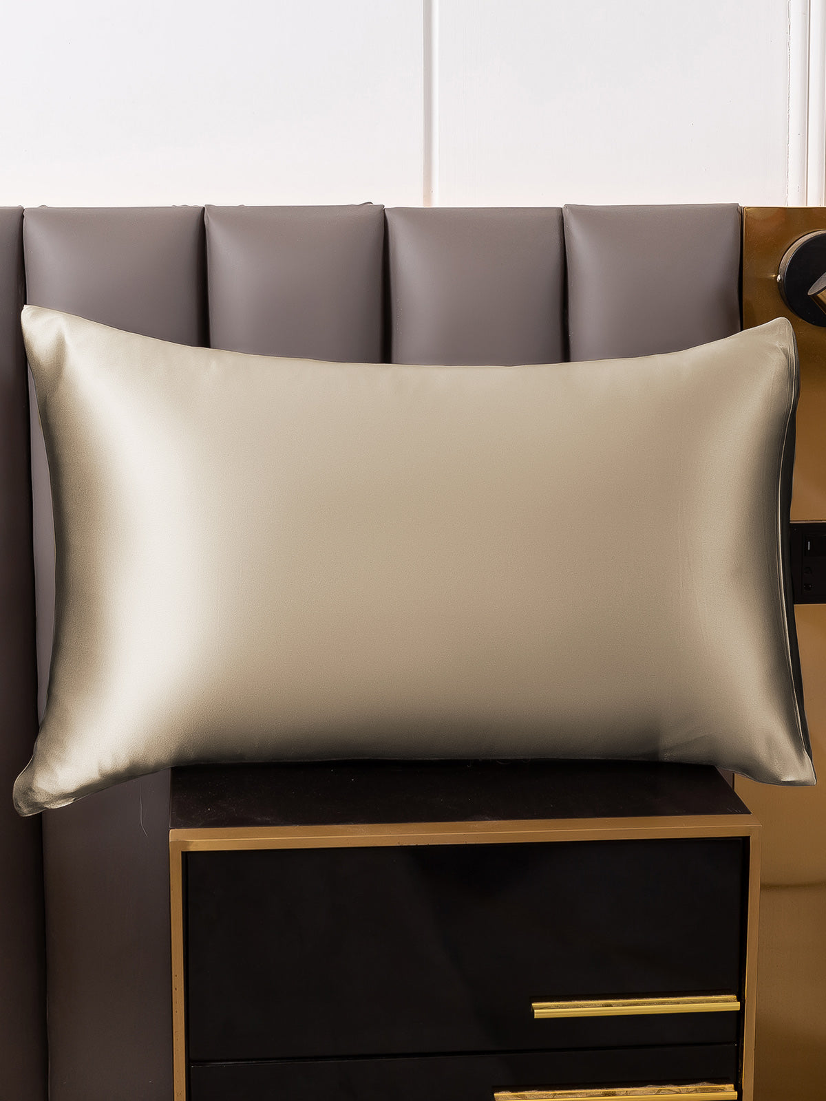 [Khaki] SilkSilky-FI 19Momme Pillowcase 004