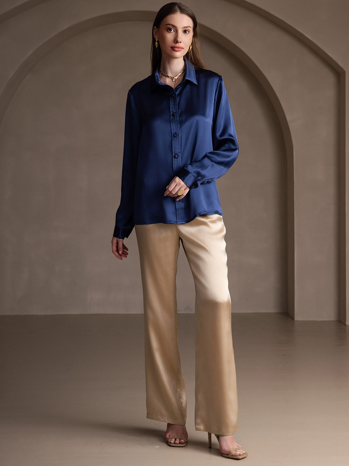 [Tummansininen] SilkSilky-FI 19Momme Silk Long Sleeve Collar Naisten paita 007