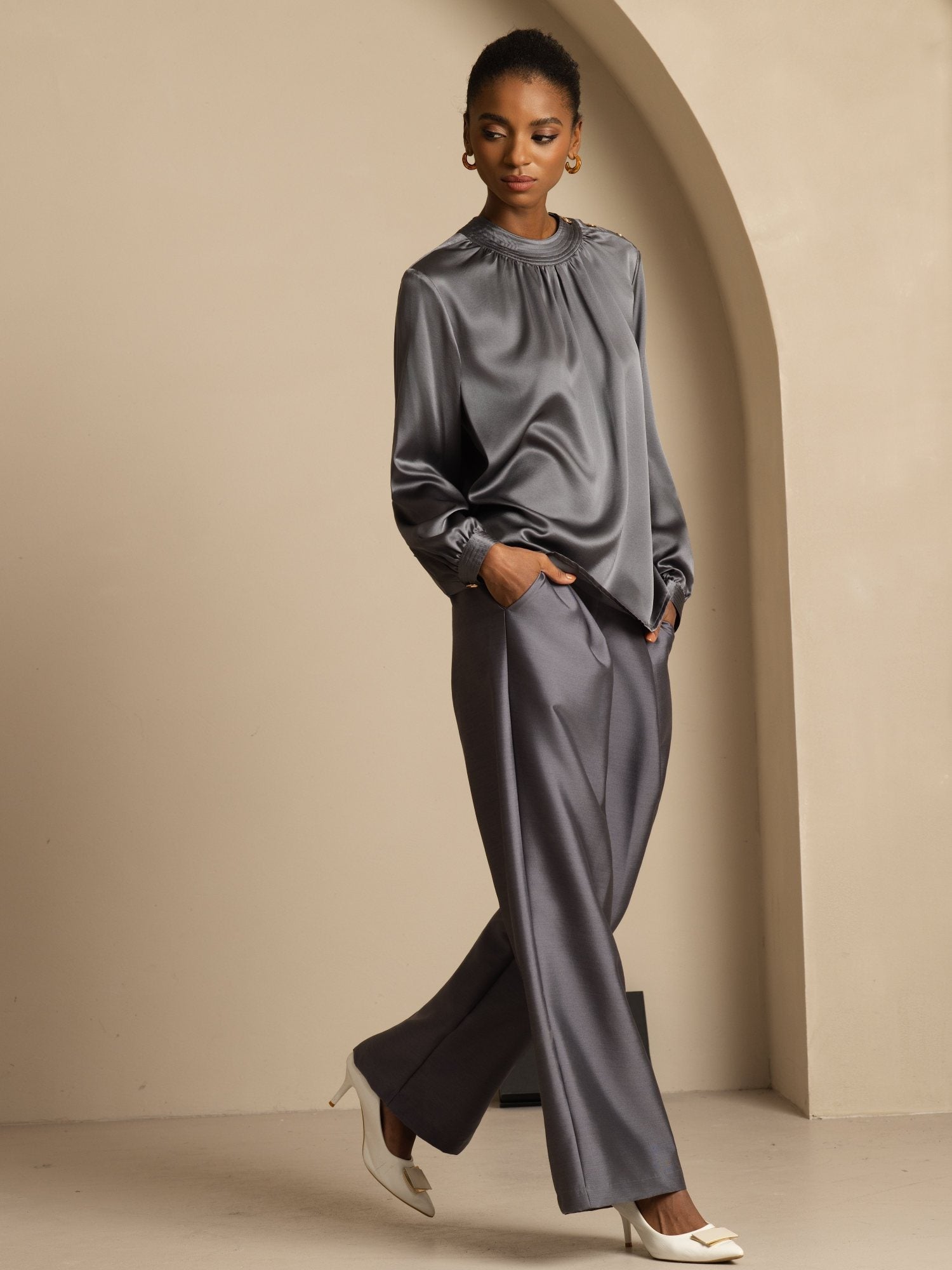 [TummanHarmaa] SilkSilky-FI 19Momme Silkki Pitkähihainen Pyöreä Pääntie Pusero 007