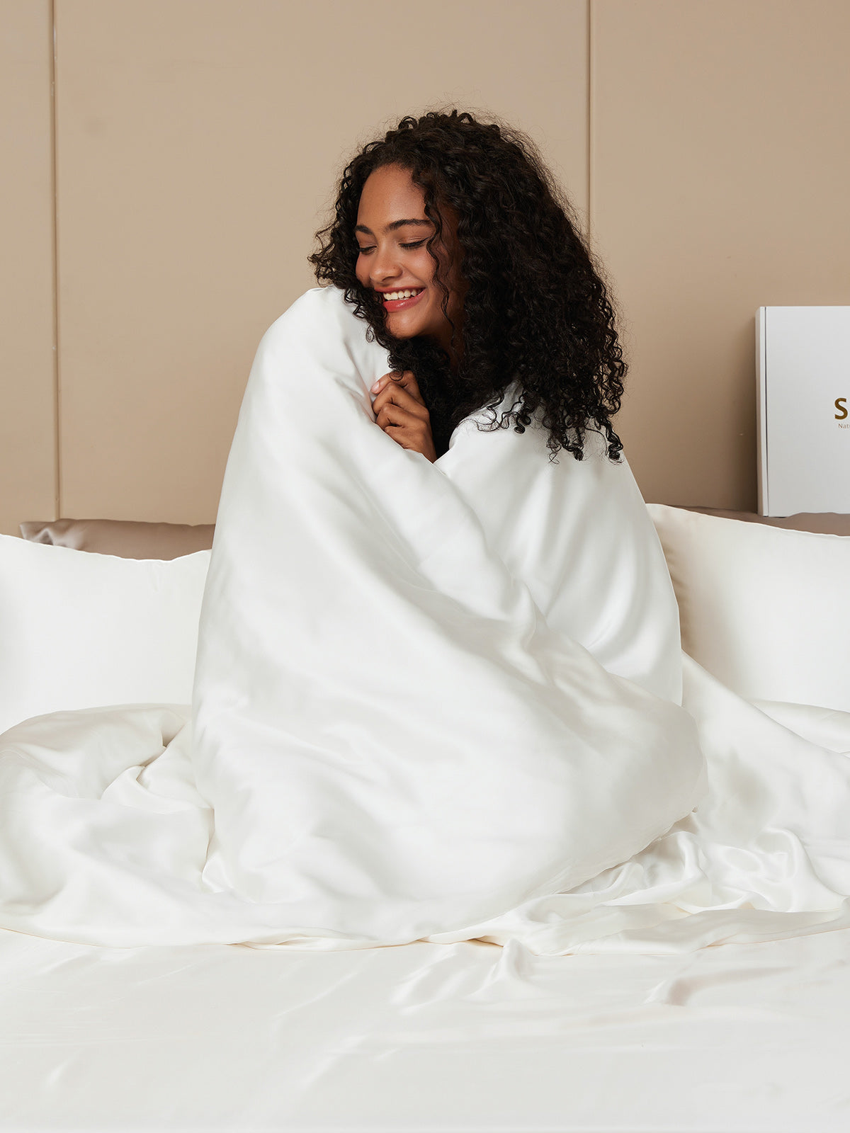 [Valkoinen] SilkSilky-FI 19Momme Bedding Set 001
