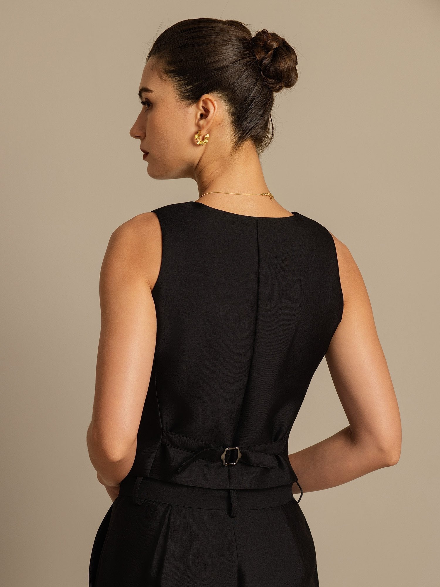 [Musta] SilkSilky-FI 32Momme Silk-Wool Blend Womens Vest 005,