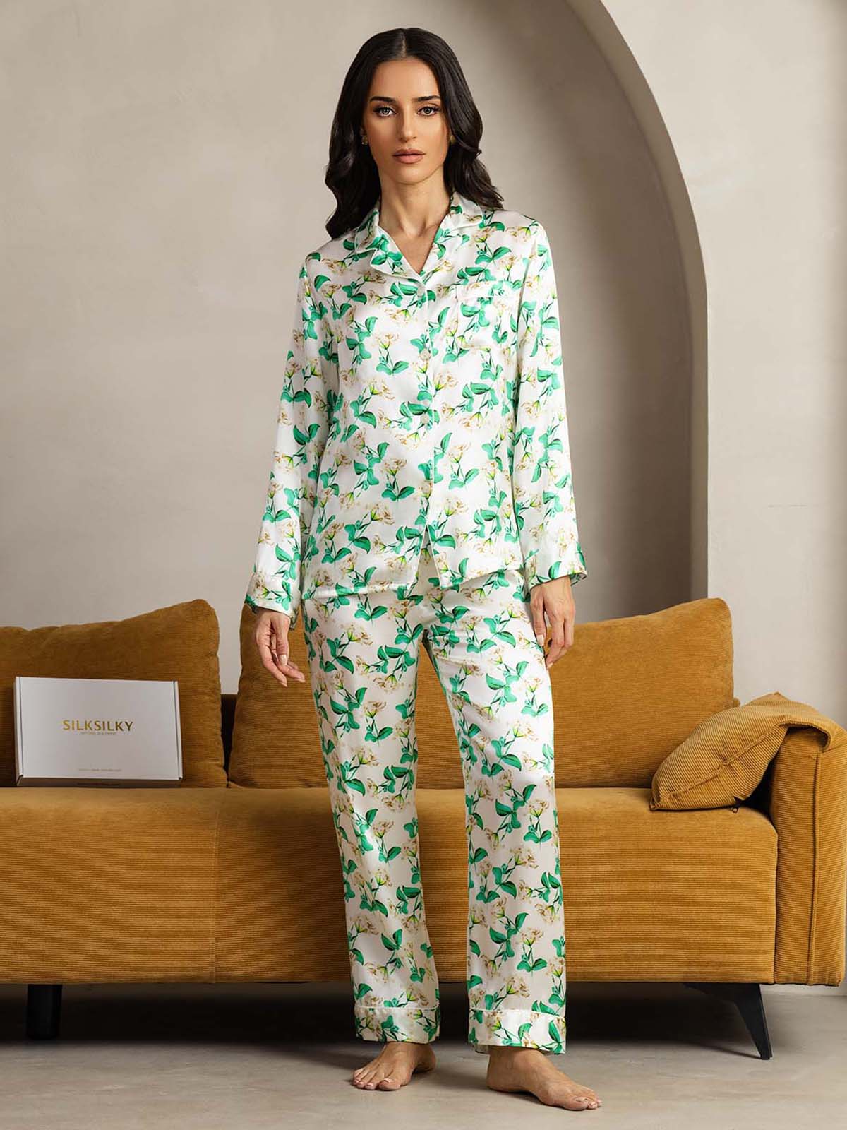 [Vihreä Kukka] SilkSilky-FI Womens Pajamas 006