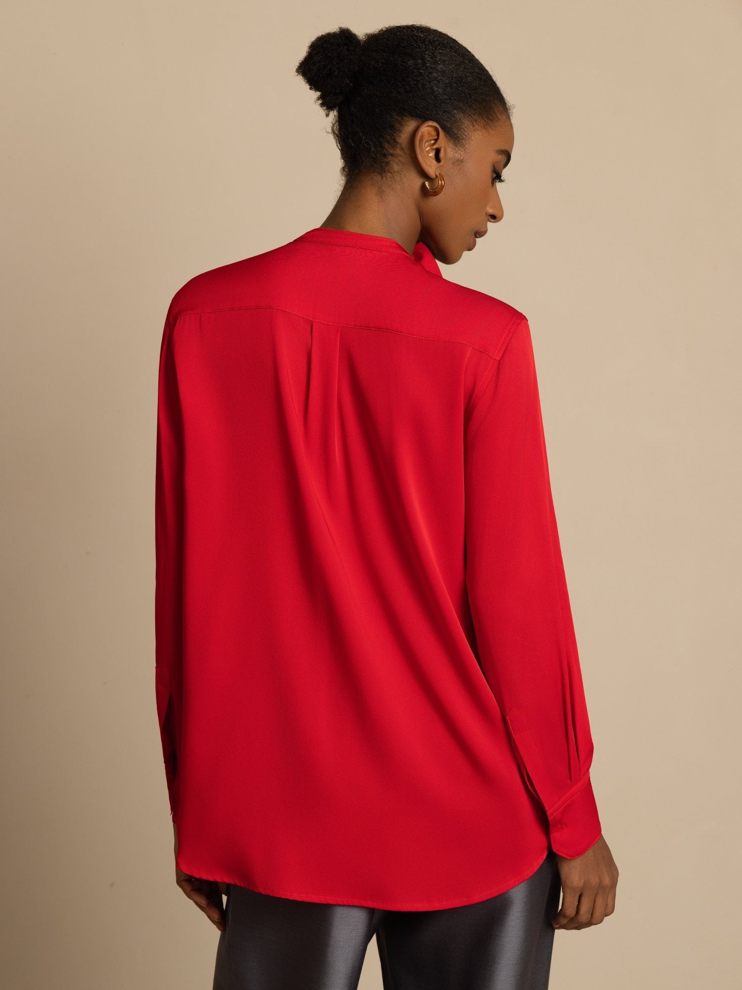 [Viini] SilkSilky-FI 19Momme Silkki Pitkähihainen Pystykaulus Pusero 002