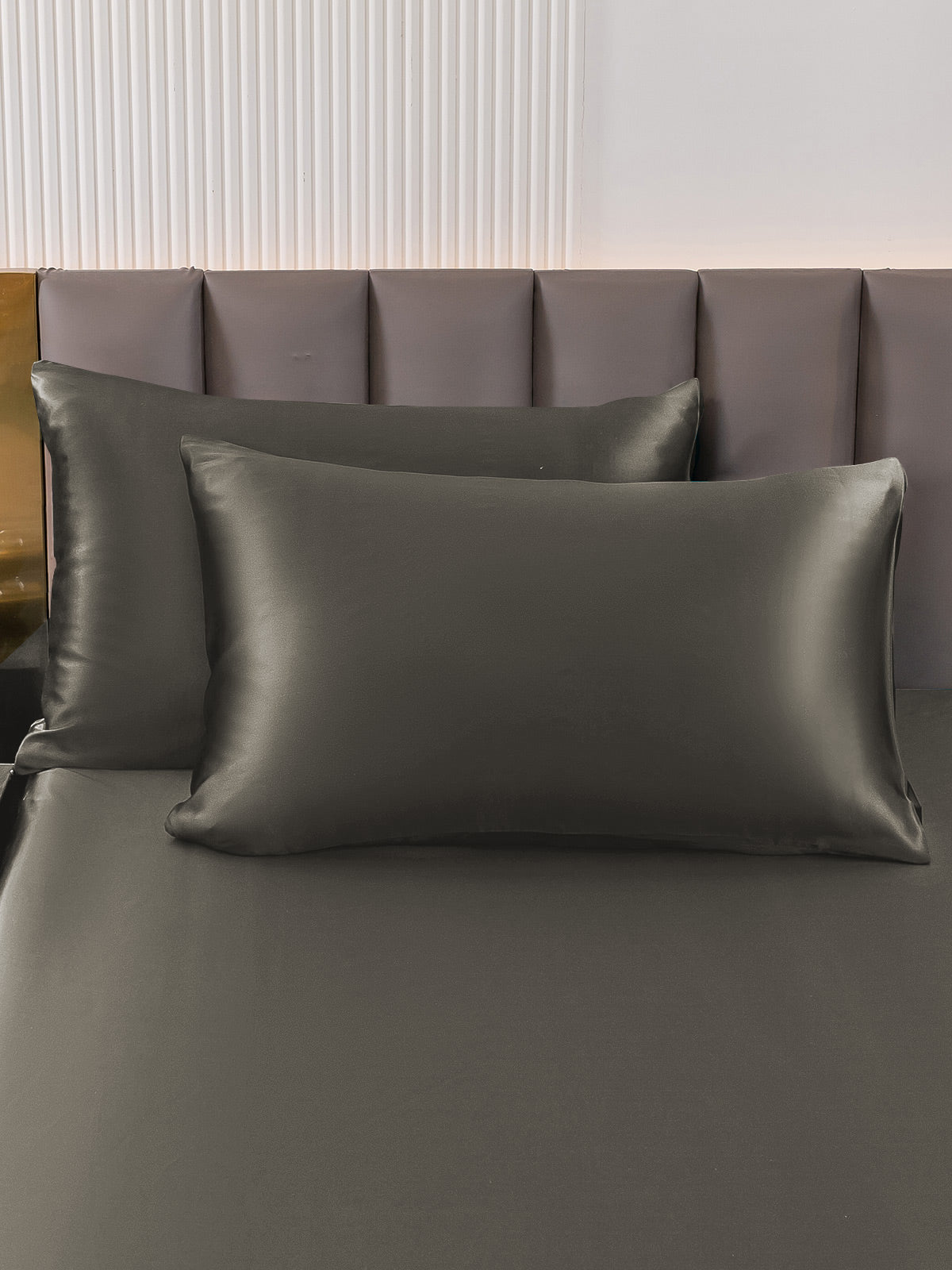 [Tumman Harmaa] SilkSilky-FI 22Momme Pillowcase 001