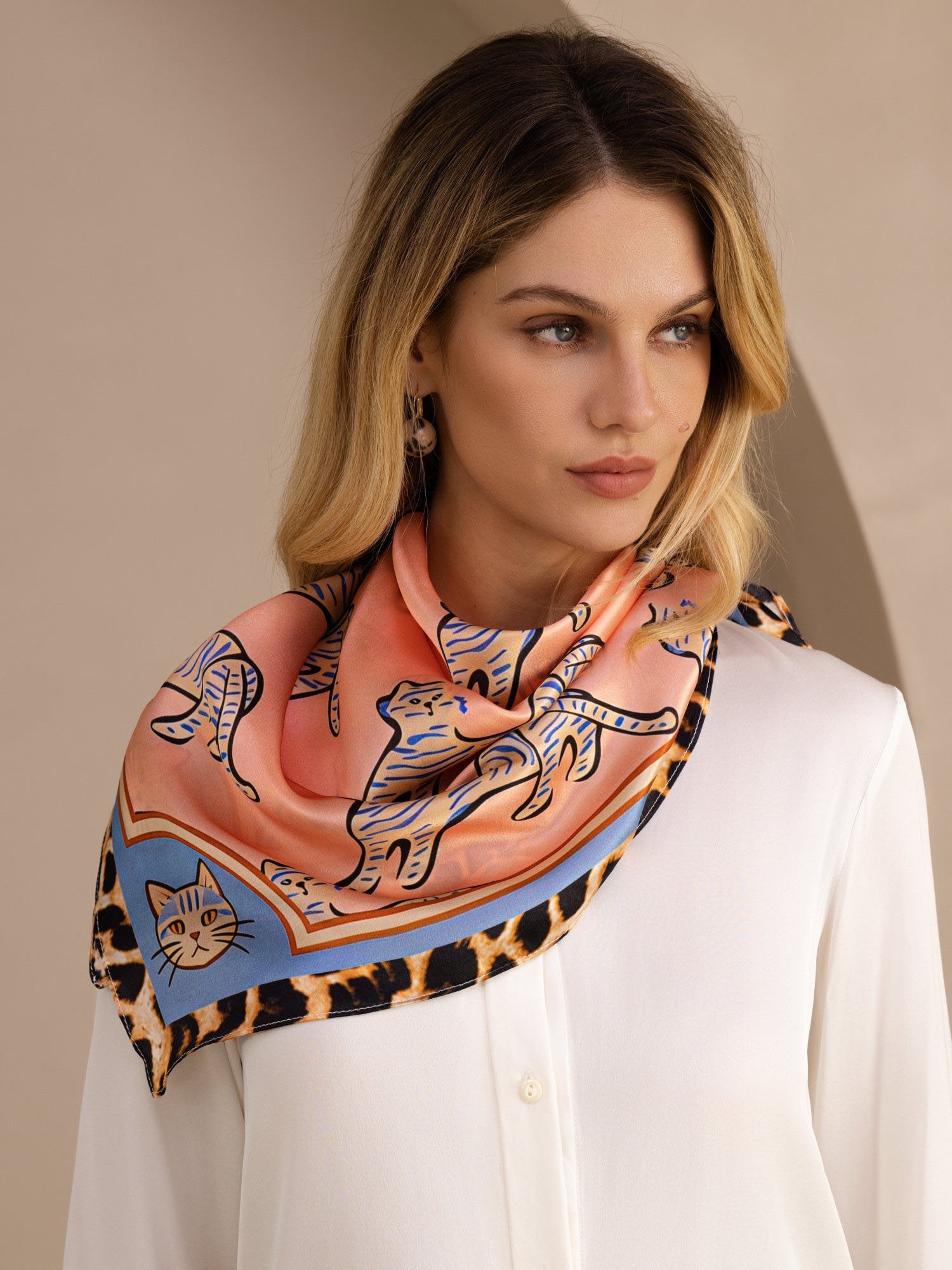 [Vaaleanpunainen Kissa] SilkSilky-FI Scarf 002