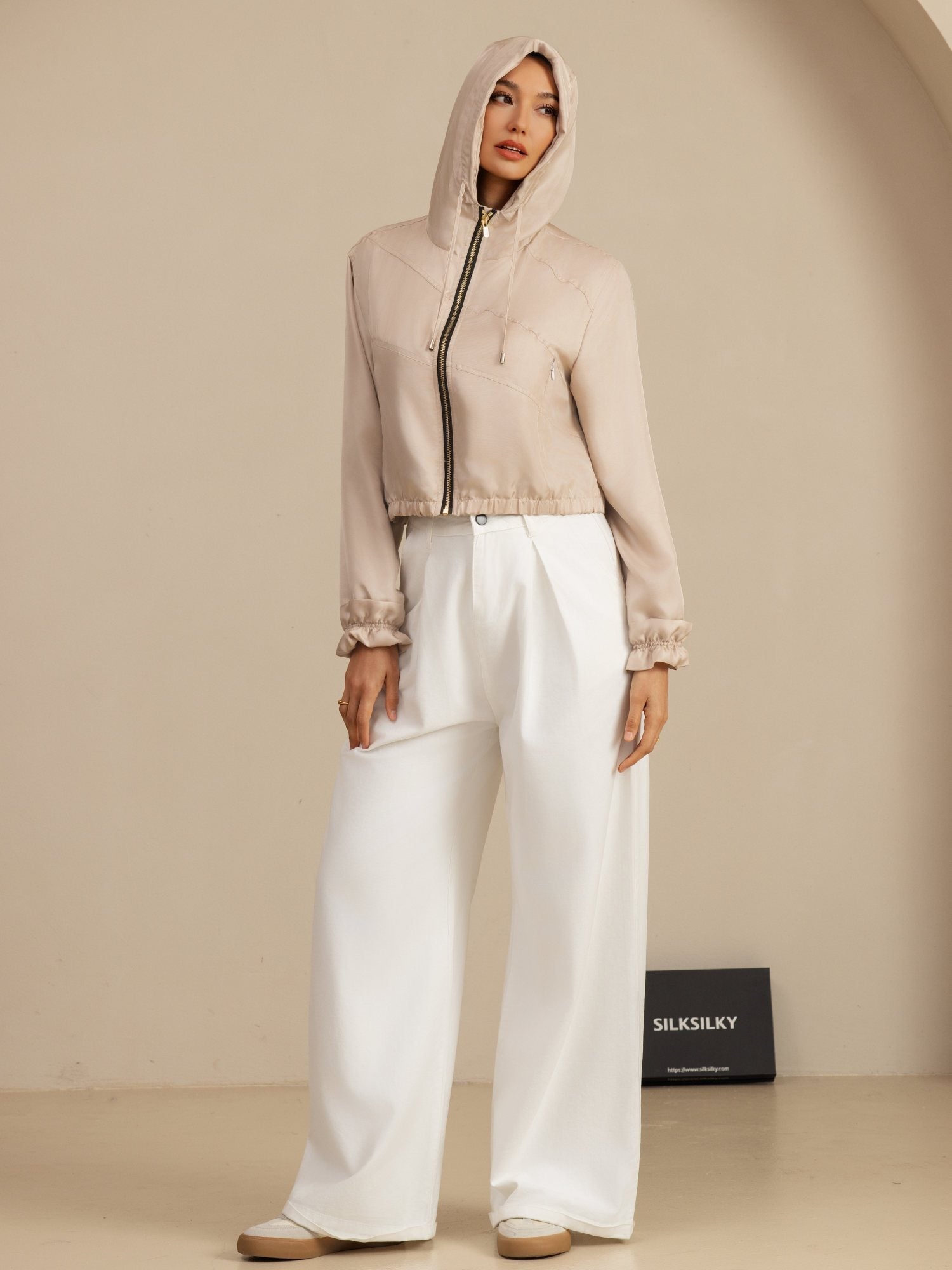 [Tan] SilkSilky-FI 18Momme Pitkähihainen Korkea Kaulus Naisten Päällysvaatteet 007