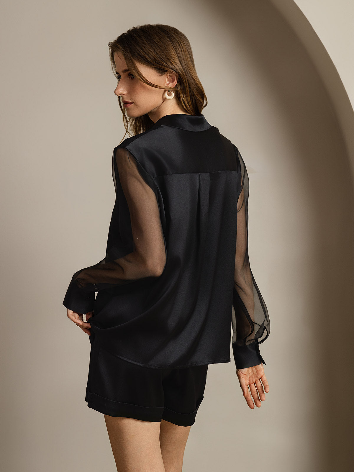 [Musta] SilkSilky-FI Long Sleeve Lapel Collar Naisten paita 002