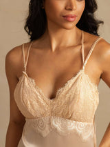 [Vaalea Pinkki] SilkSilky-FI Spagettihihna V Neck Yöpaita 004