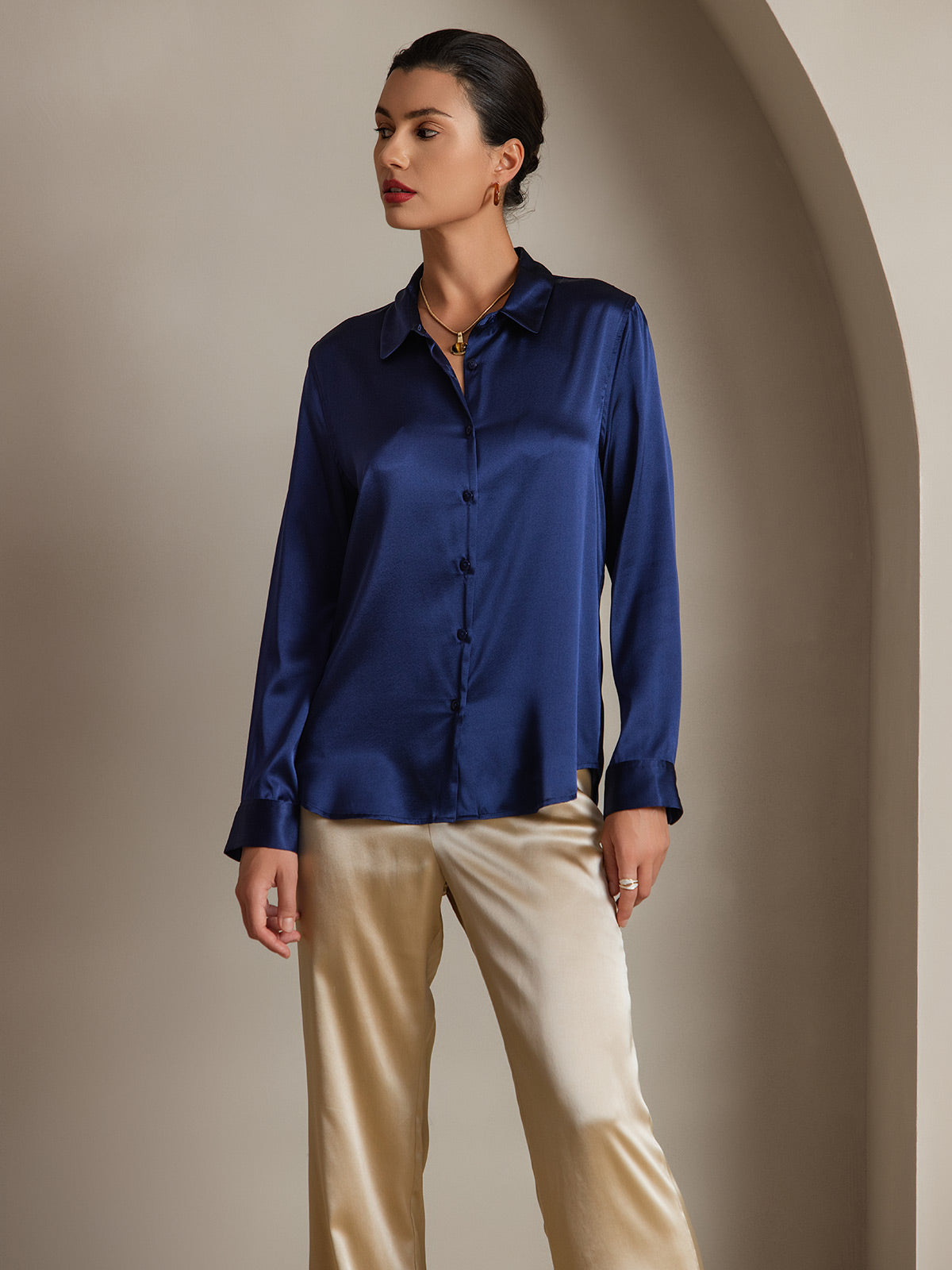 [Tummansininen] SilkSilky-FI Womens Shirt 001