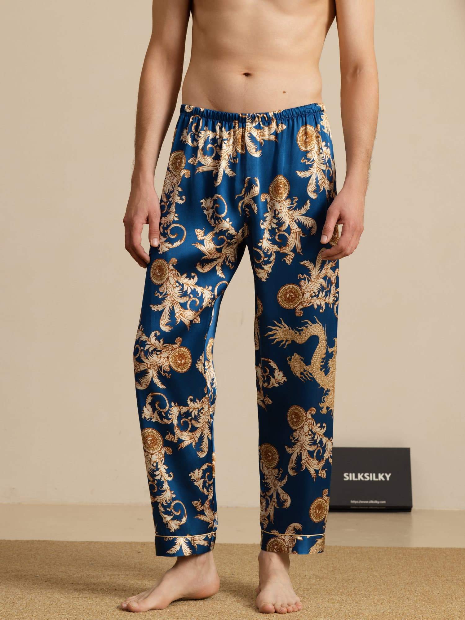[Navy Lohikäärme] SilkSilky-FI Men's Sleep Shorts 001