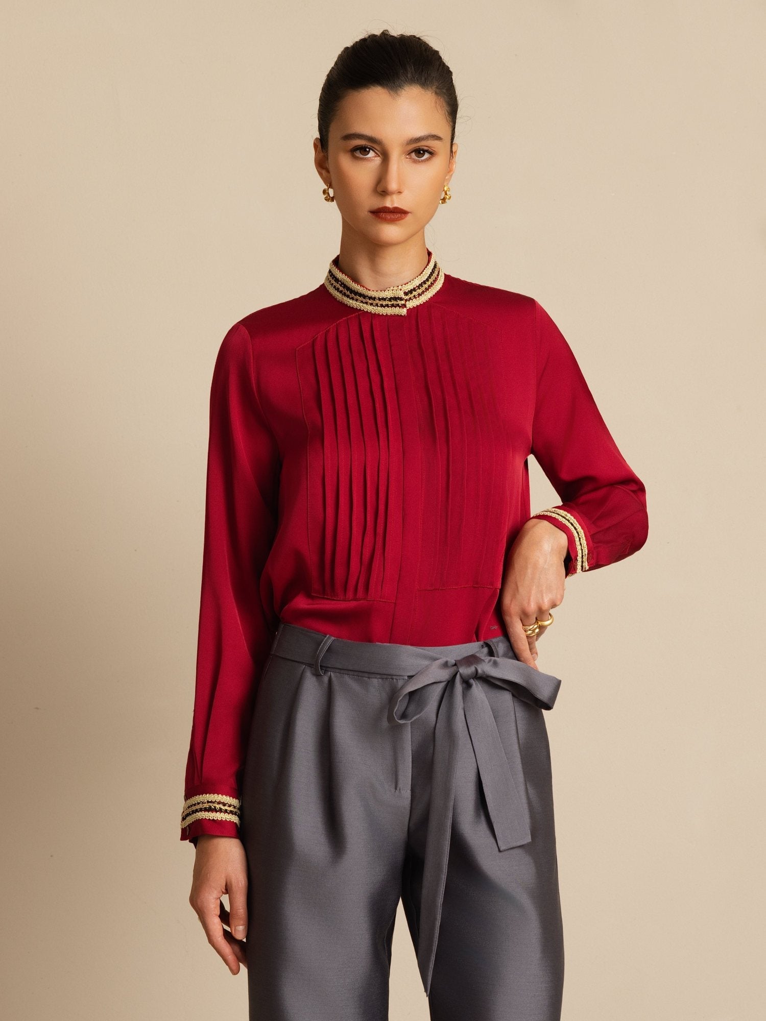 [Viini] SilkSilky-FI 19Momme Silkki Pitkähihainen Pystykaulus Pusero 001