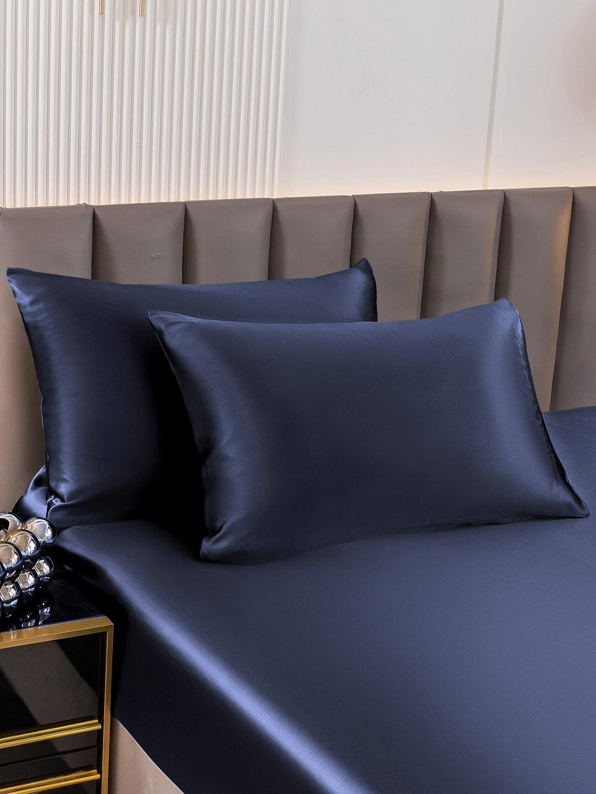 [Tummansininen] SilkSilky-FI 22Momme Pillowcase 002