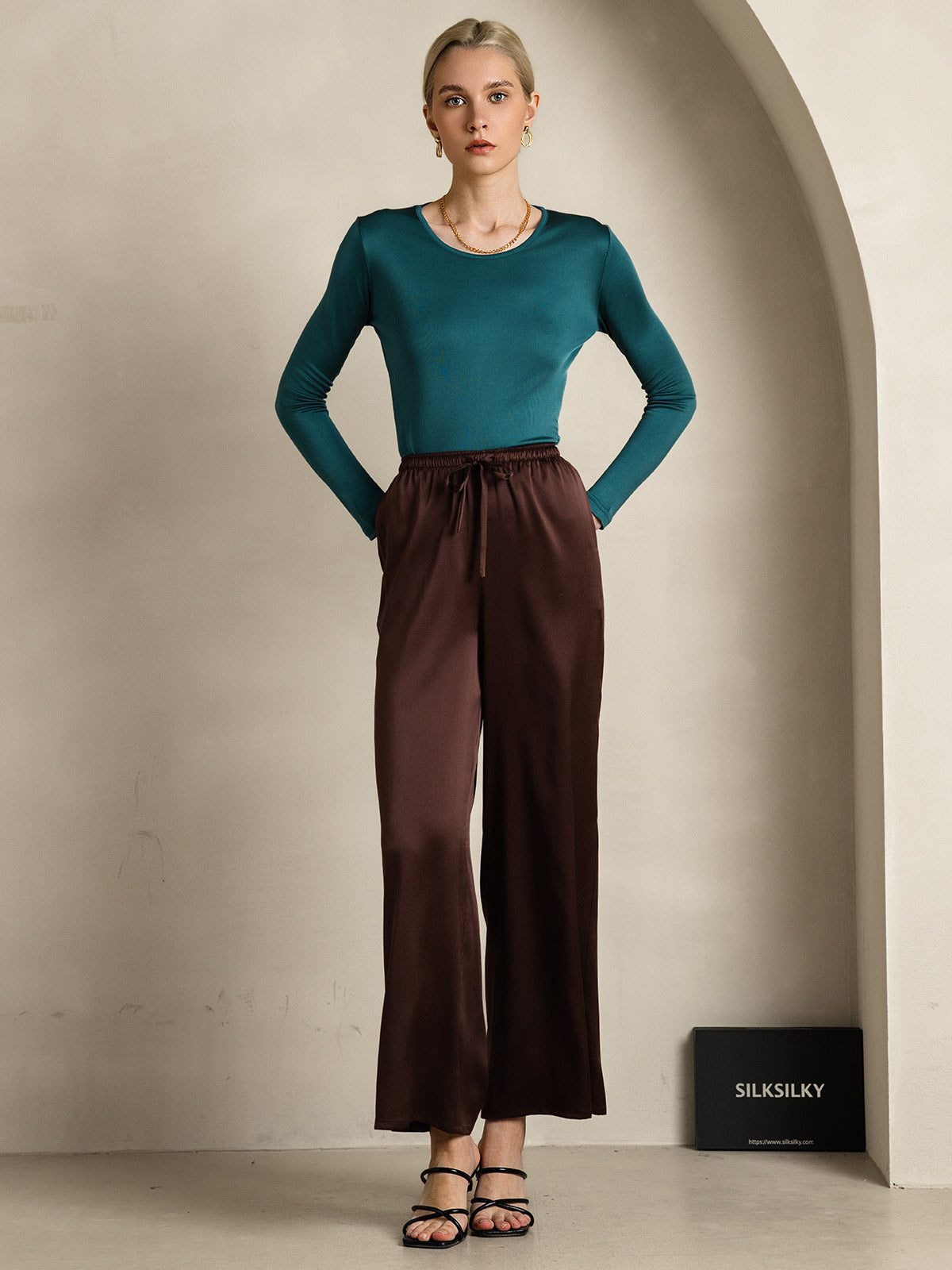 [Kahvi] SilkSilky-FI Womens Pants 006