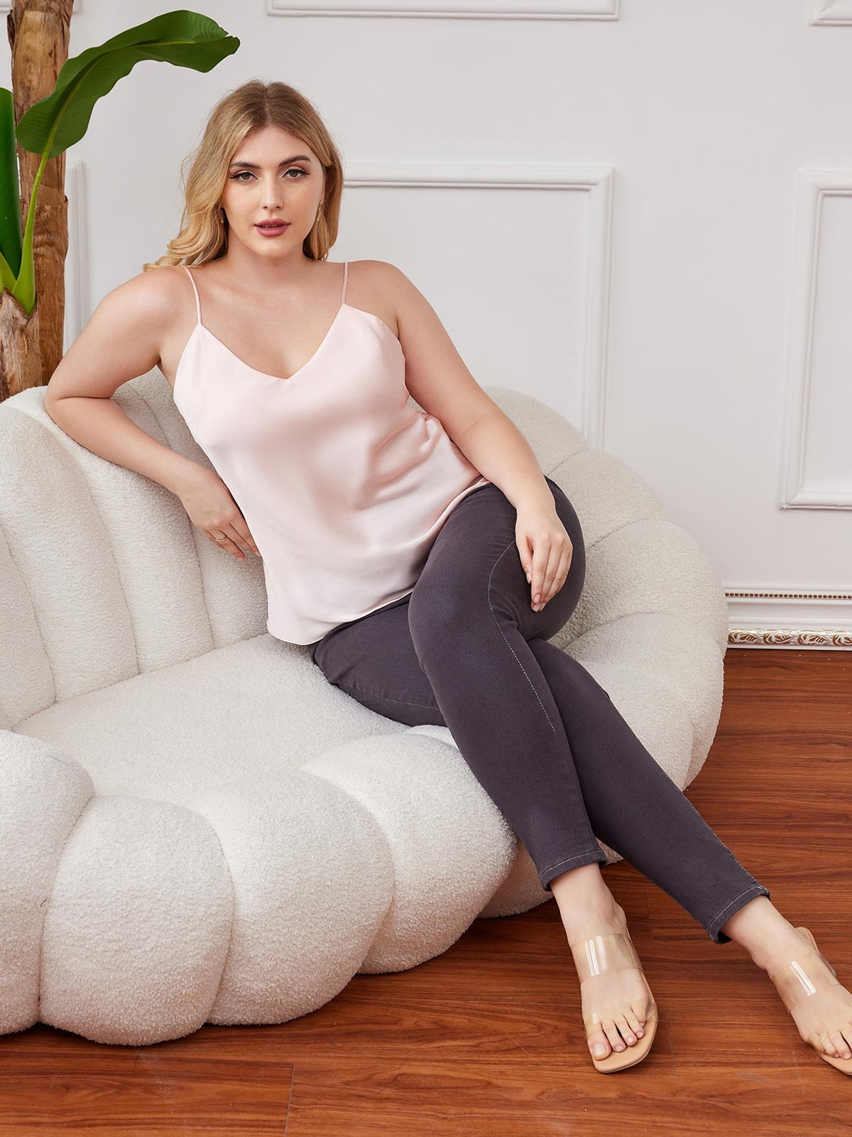 [Pinkki] SilkSilky-FI Pure Silk Deep V Neck Plus-koon Camisole Top 005