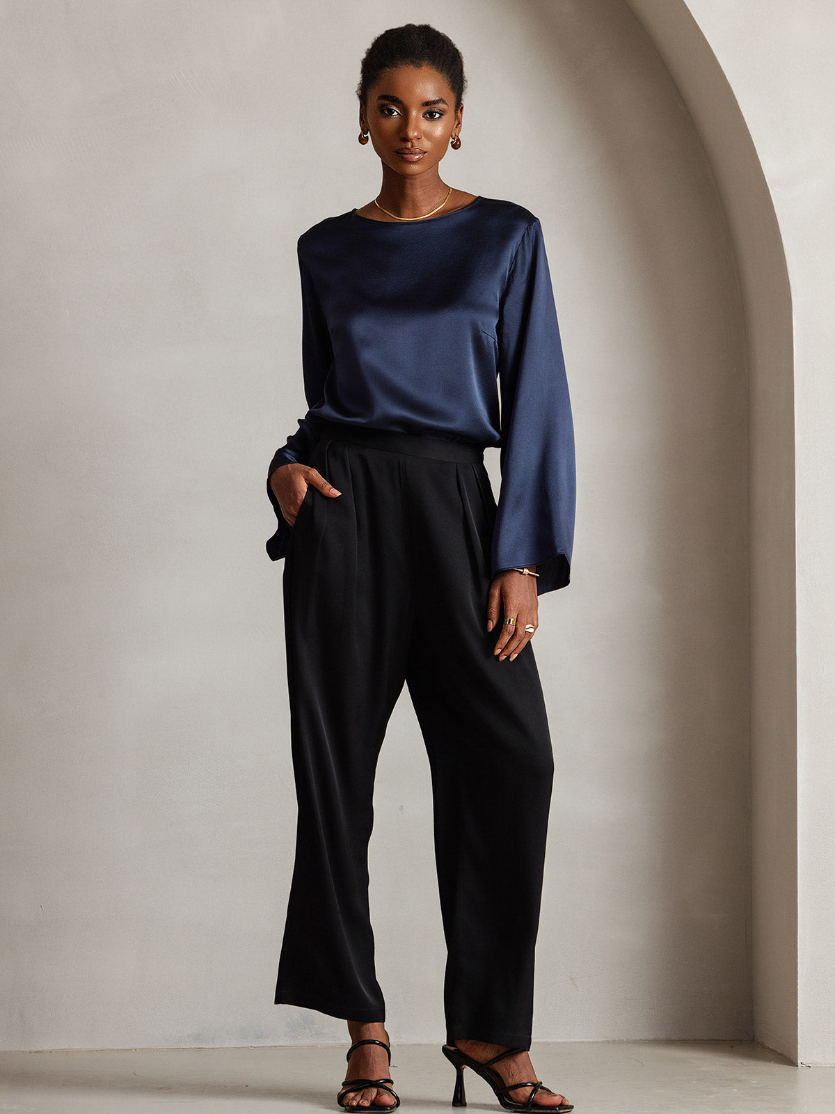 [Tummansininen] SilkSilky-FI 19Momme Womens T-Shirt 007,