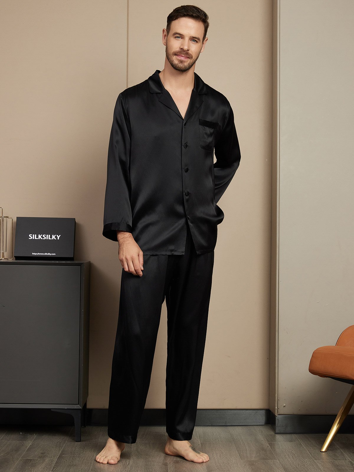 [Musta] SilkSilky-FI Mens Pajamas 005