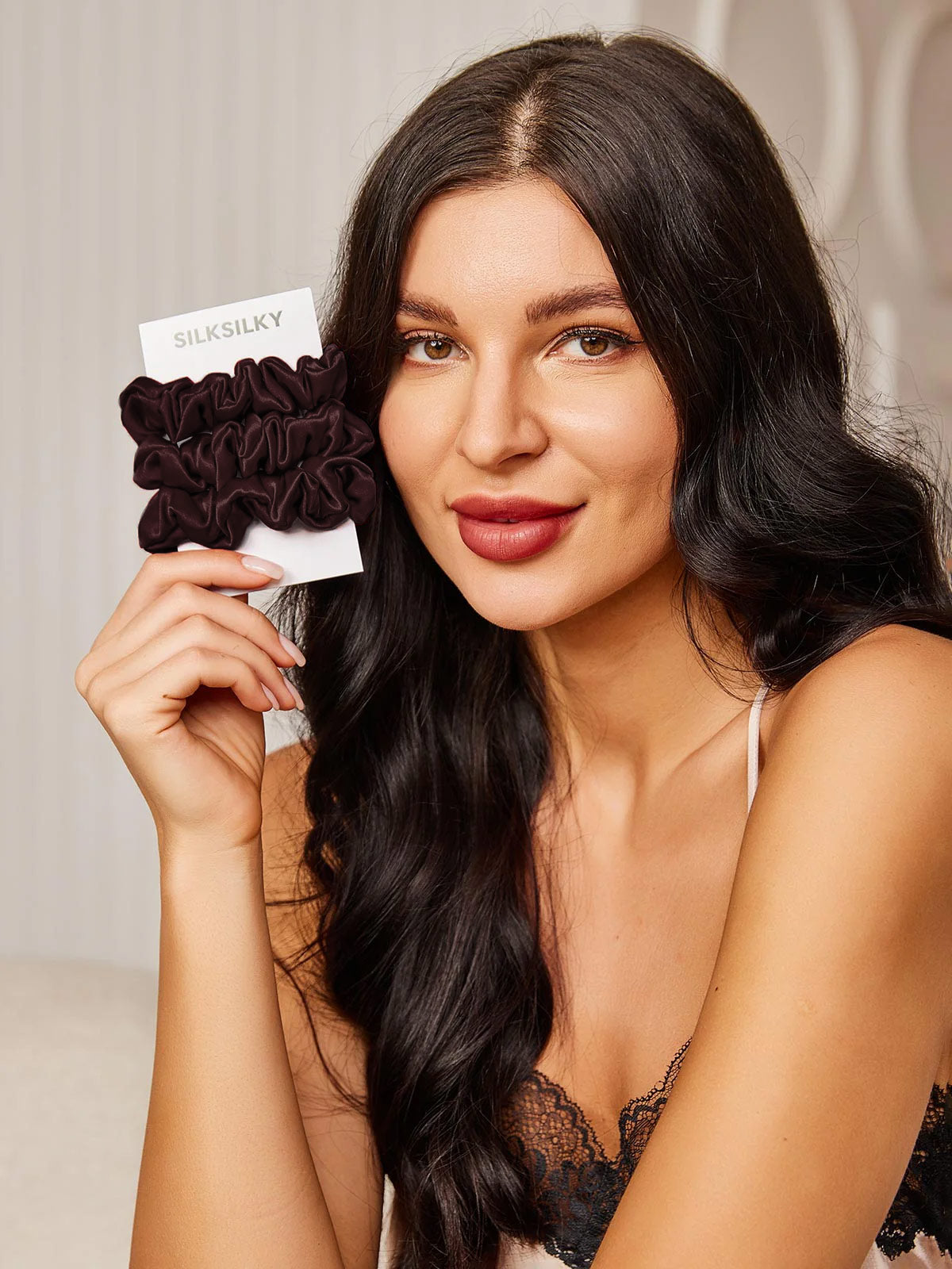 [Ruskea] SilkSilky-FI 19Momme Scrunchie 001