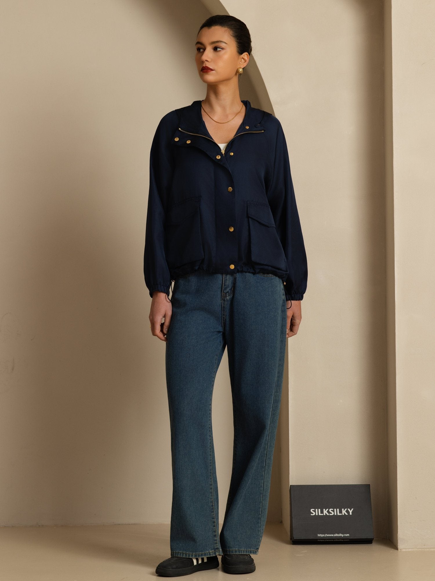 [Tummansininen] SilkSilky-FI Pitkähihainen Korkea Kaulus Naisten Päällysvaatteet 007