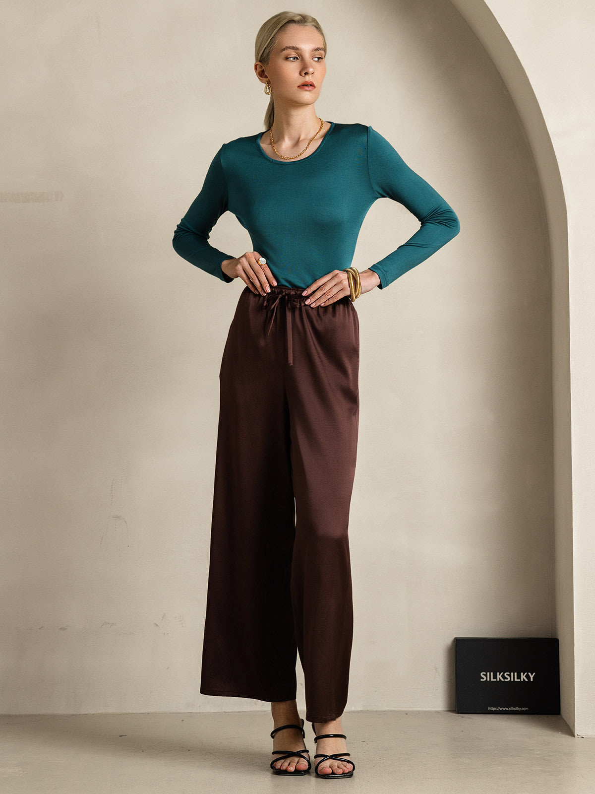 [Kahvi] SilkSilky-FI Womens Pants 007