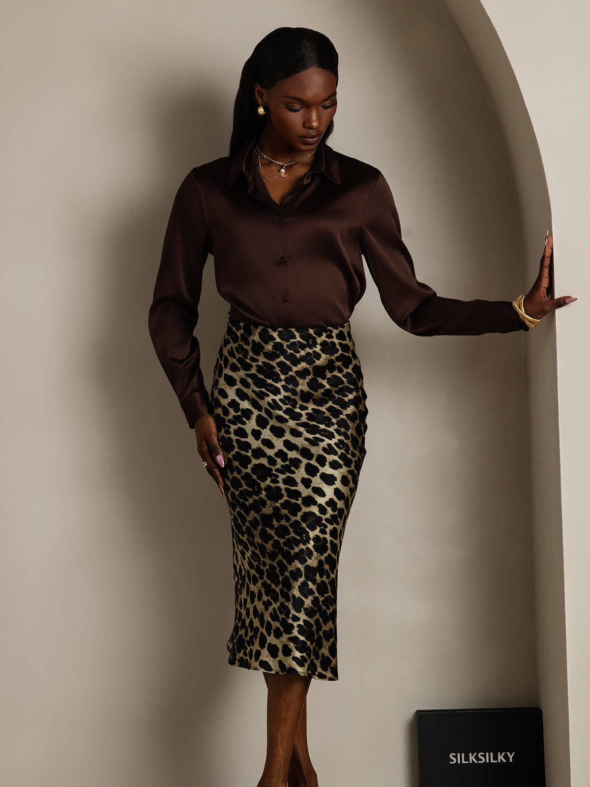 [Tumma Suklaa] SilkSilky-FI Womens Shirt 006