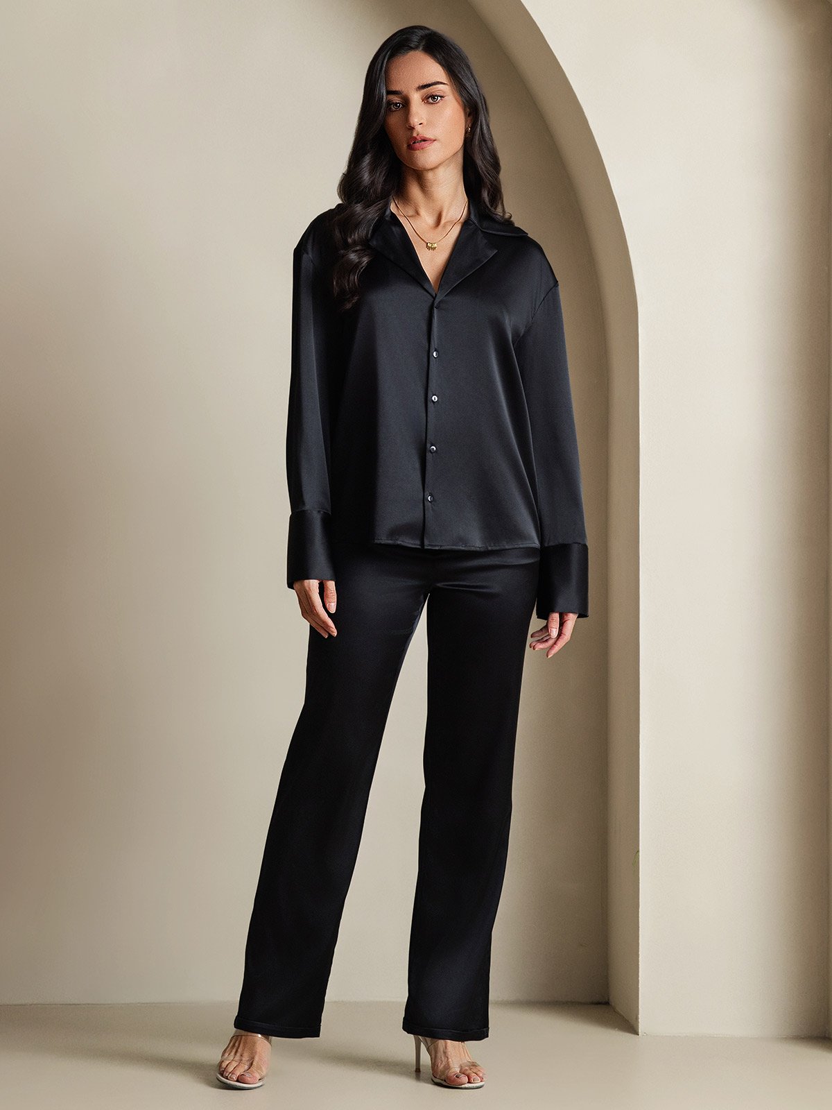 SilkSilky-FI 19Momme Womens Shirt Musta 006
