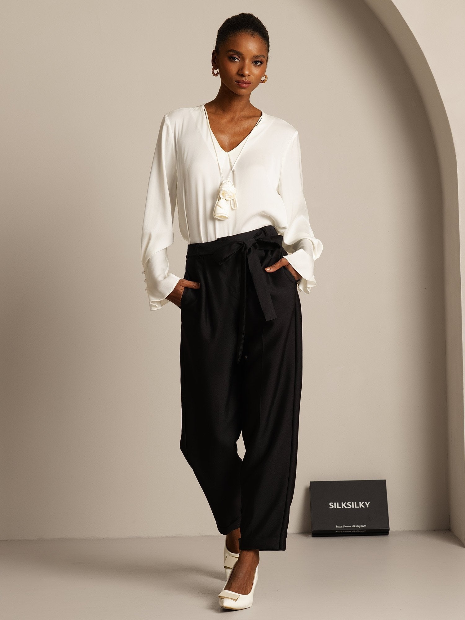 [Musta] SilkSilky-FI 32Momme Silk-Wool Blend Womens Pants 003,