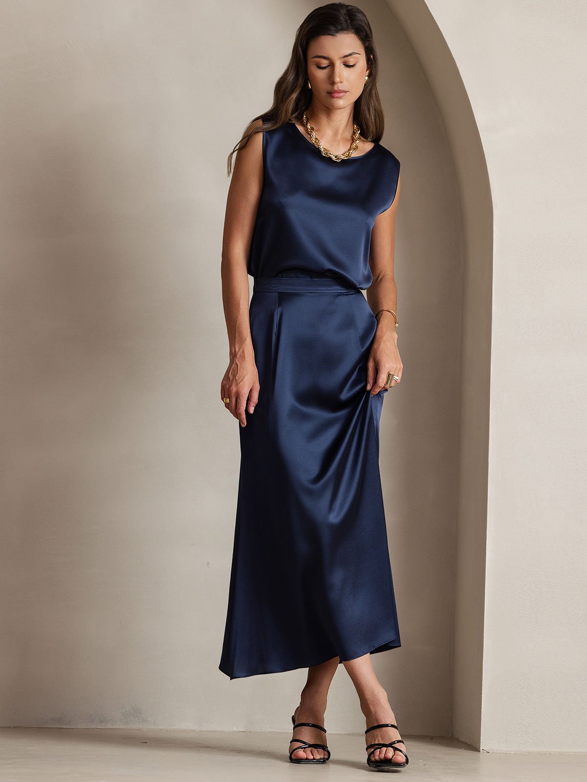 [Tummansininen] SilkSilky-FI 19Momme Silk Skirt 008