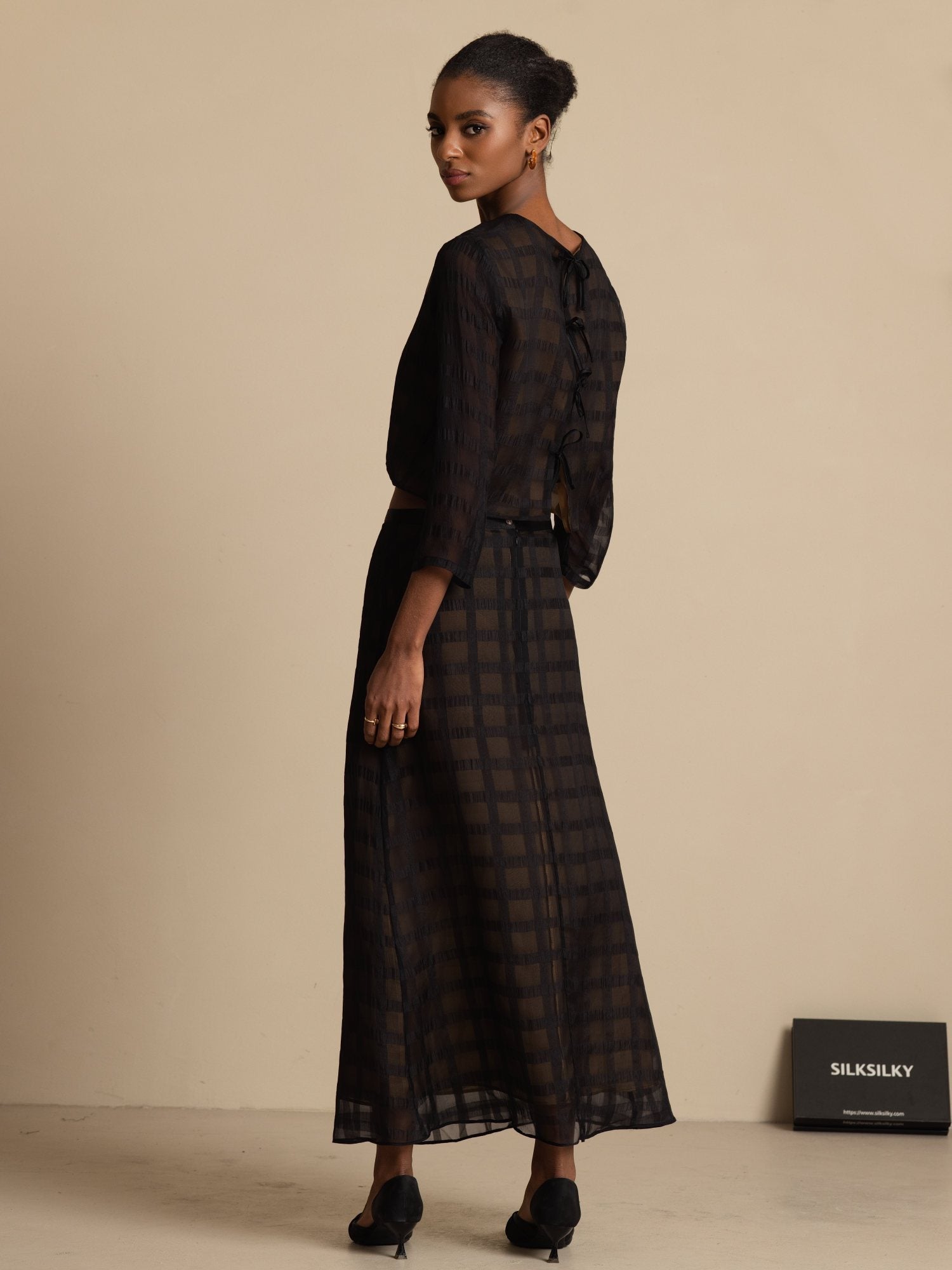 [Musta] SilkSilky-FI Puhdasta Silkkiä Pitkähihainen Pyöreä Pääntie Women''s Outfit Sets 002