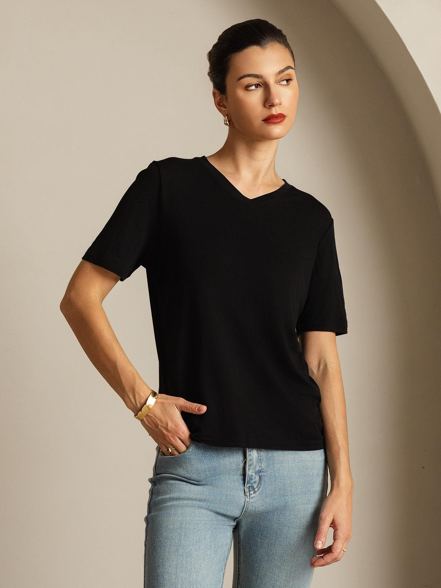 [Musta] SilkSilky-FI Womens T-Shirt 007