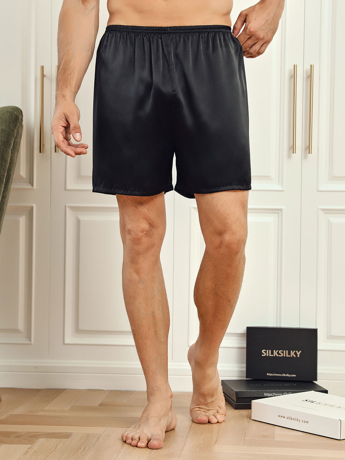[Musta] SilkSilky-FI Men's Sleep Shorts 001