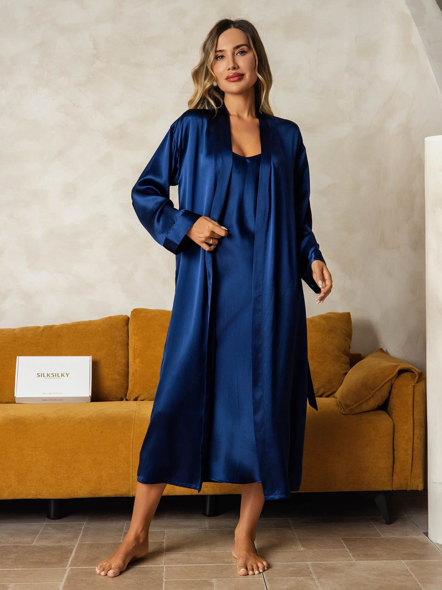 [Tummansininen] SilkSilky-FI Nightgown&Robe Set 008