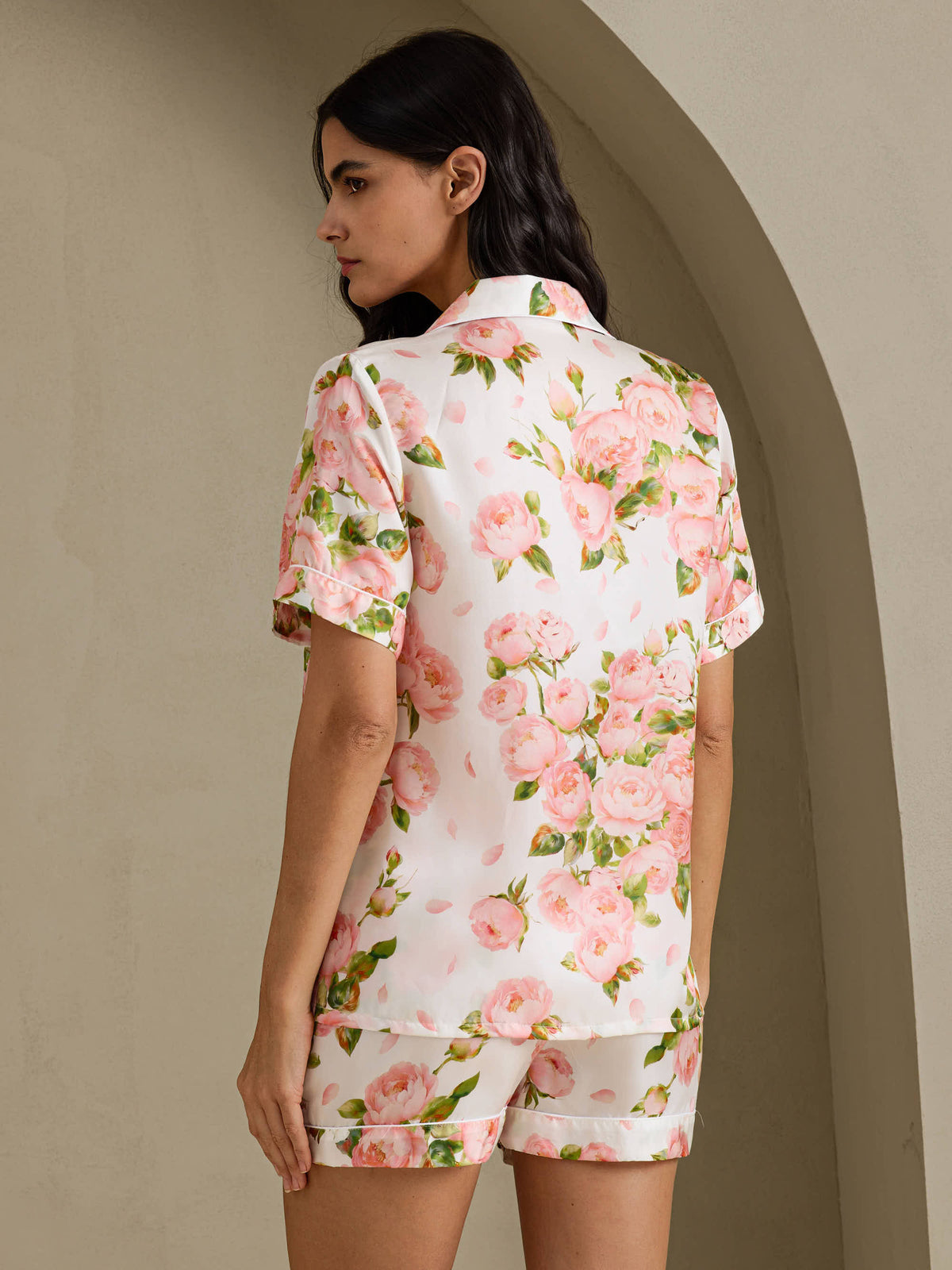 [Valkoinen Pioni] SilkSilky-FI Short Sleeve Notch Collar Naisten Pyjamat 002