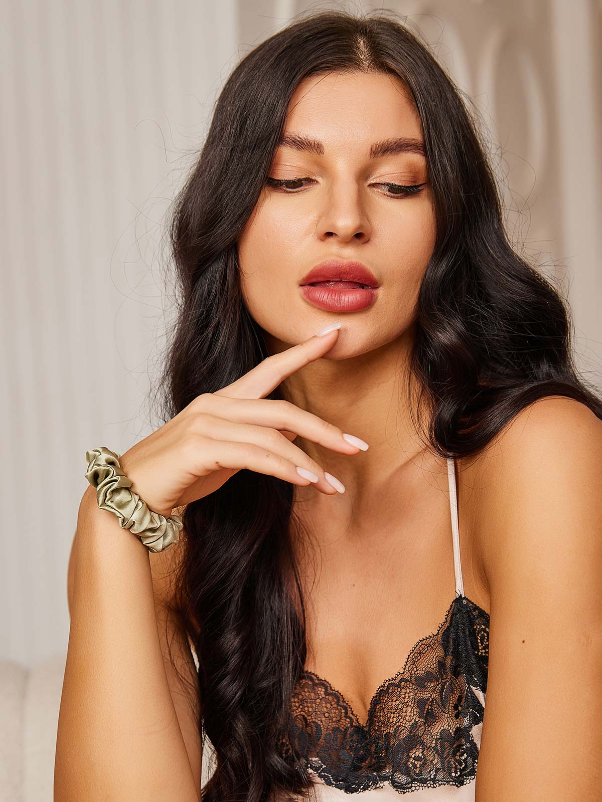 [Mintunvihreä] SilkSilky-FI 19Momme Scrunchie 002