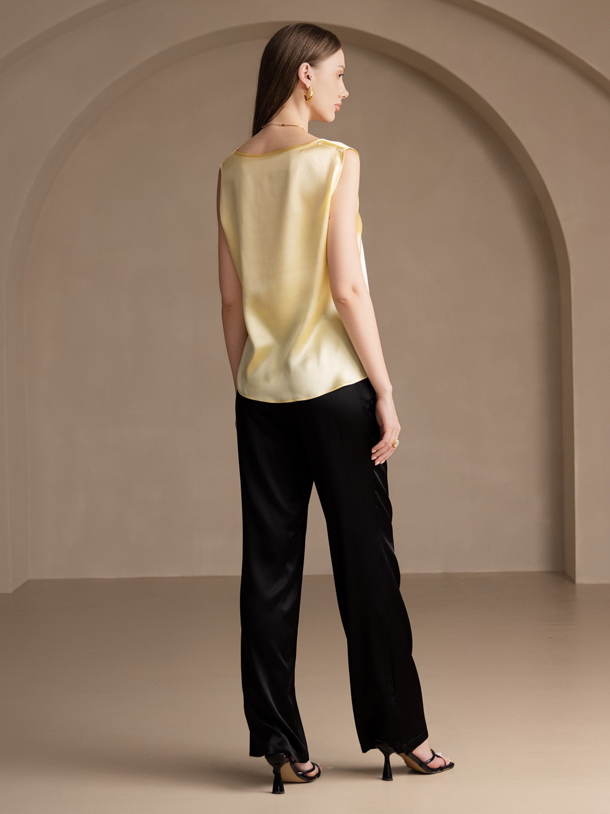 [Vaaleankeltainen] SilkSilky-FI 19Momme Camisoles 002