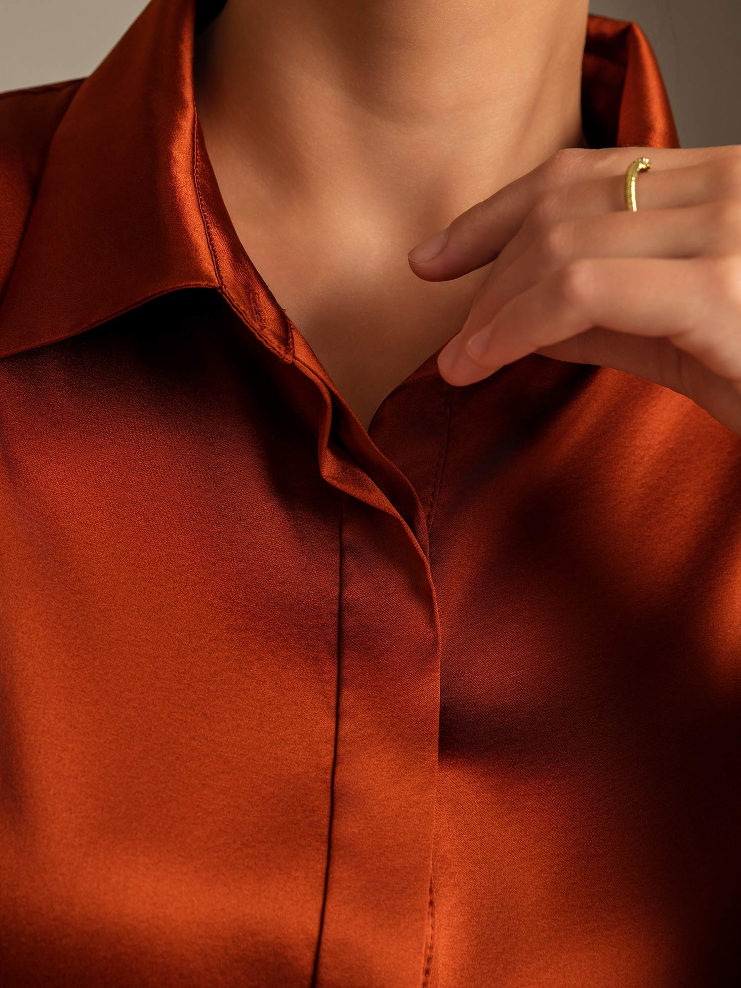 [Karamelli] SilkSilky-FI 19Momme Womens Shirt 006