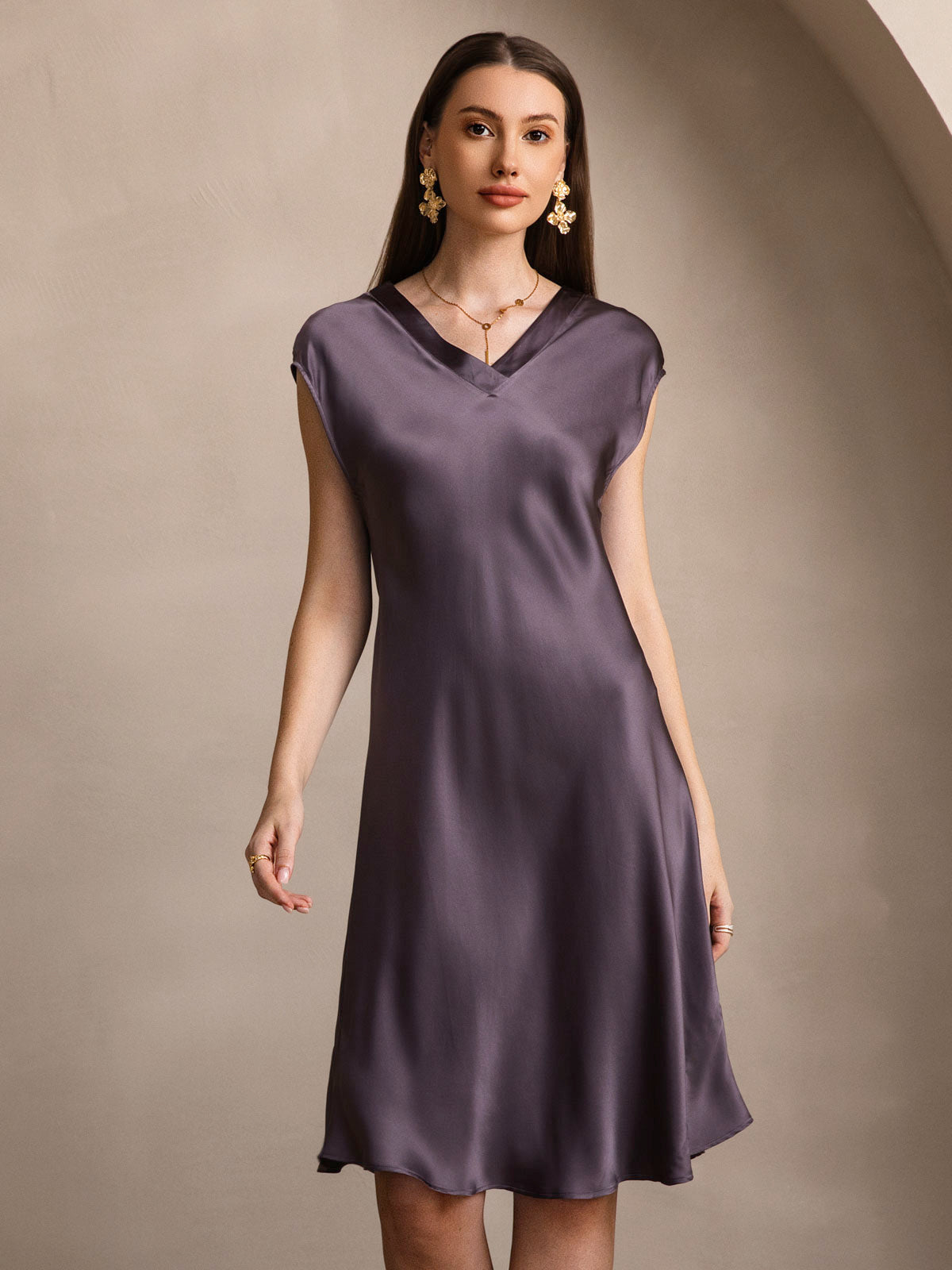 SilkSilky-FI Nightgown Purppuranharmaa 003