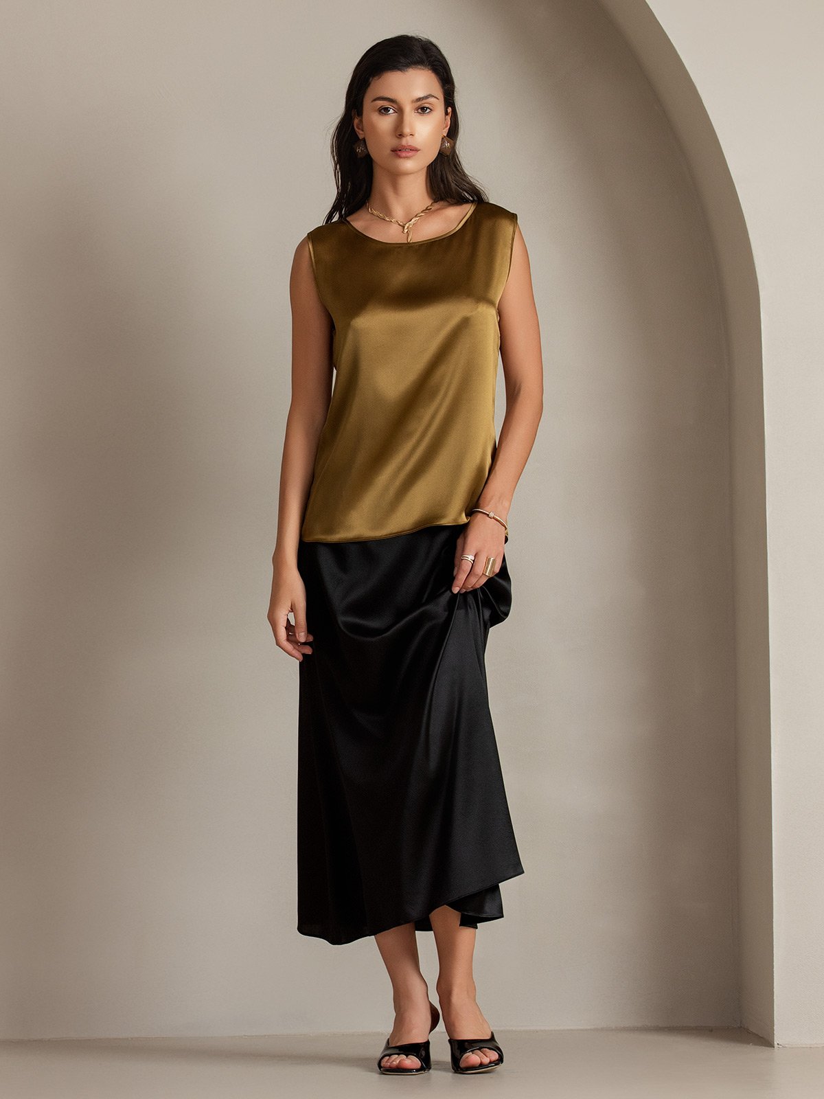 [Ruskea] SilkSilky-FI 19Momme Camisoles 001