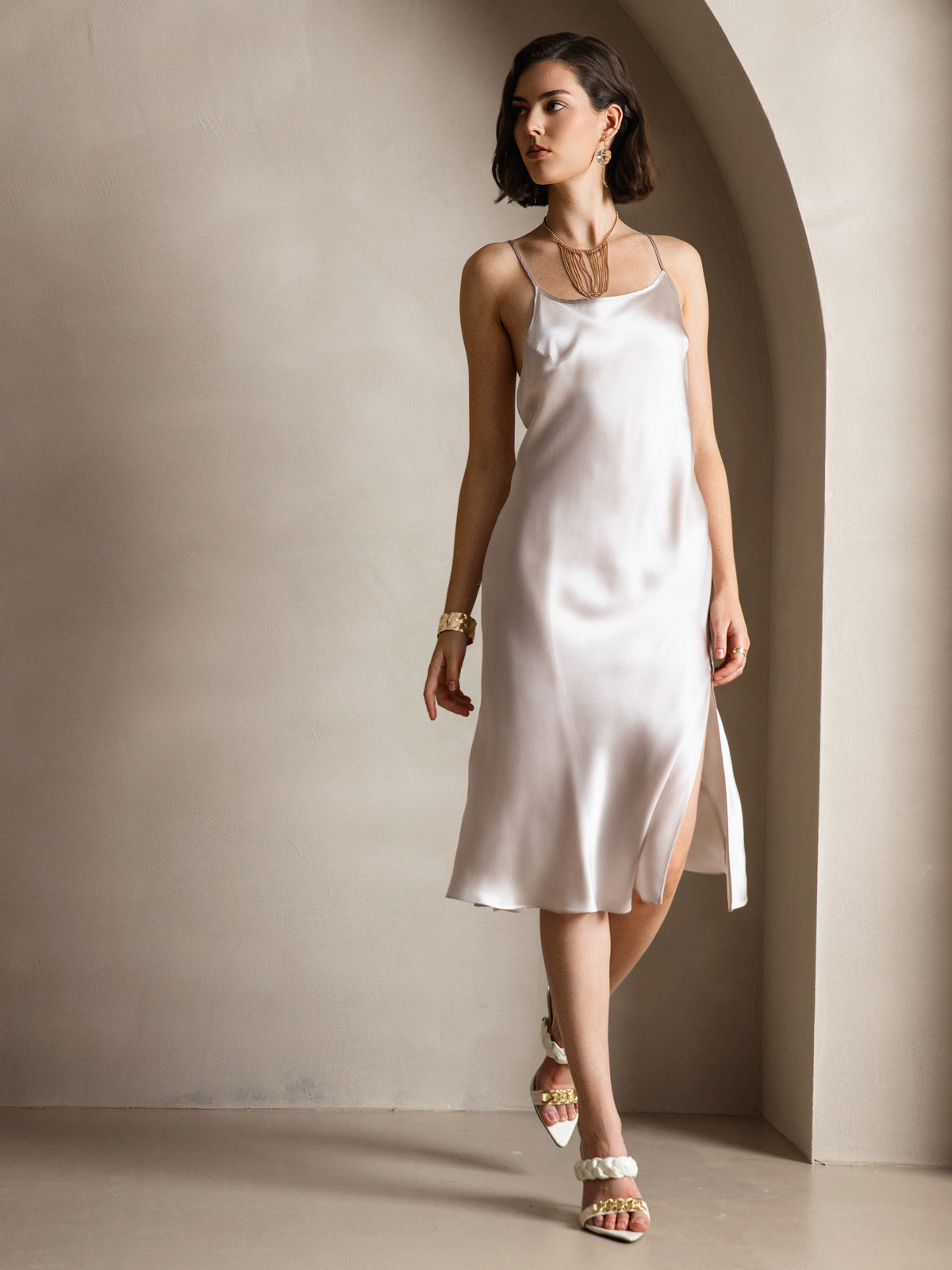 [Beige] SilkSilky-FI Dress 004