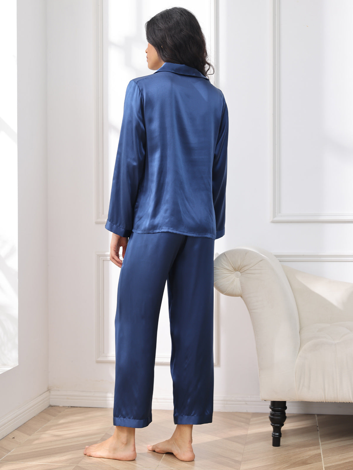 [Tummansininen] SilkSilky-FI Womens Pajamas 002,