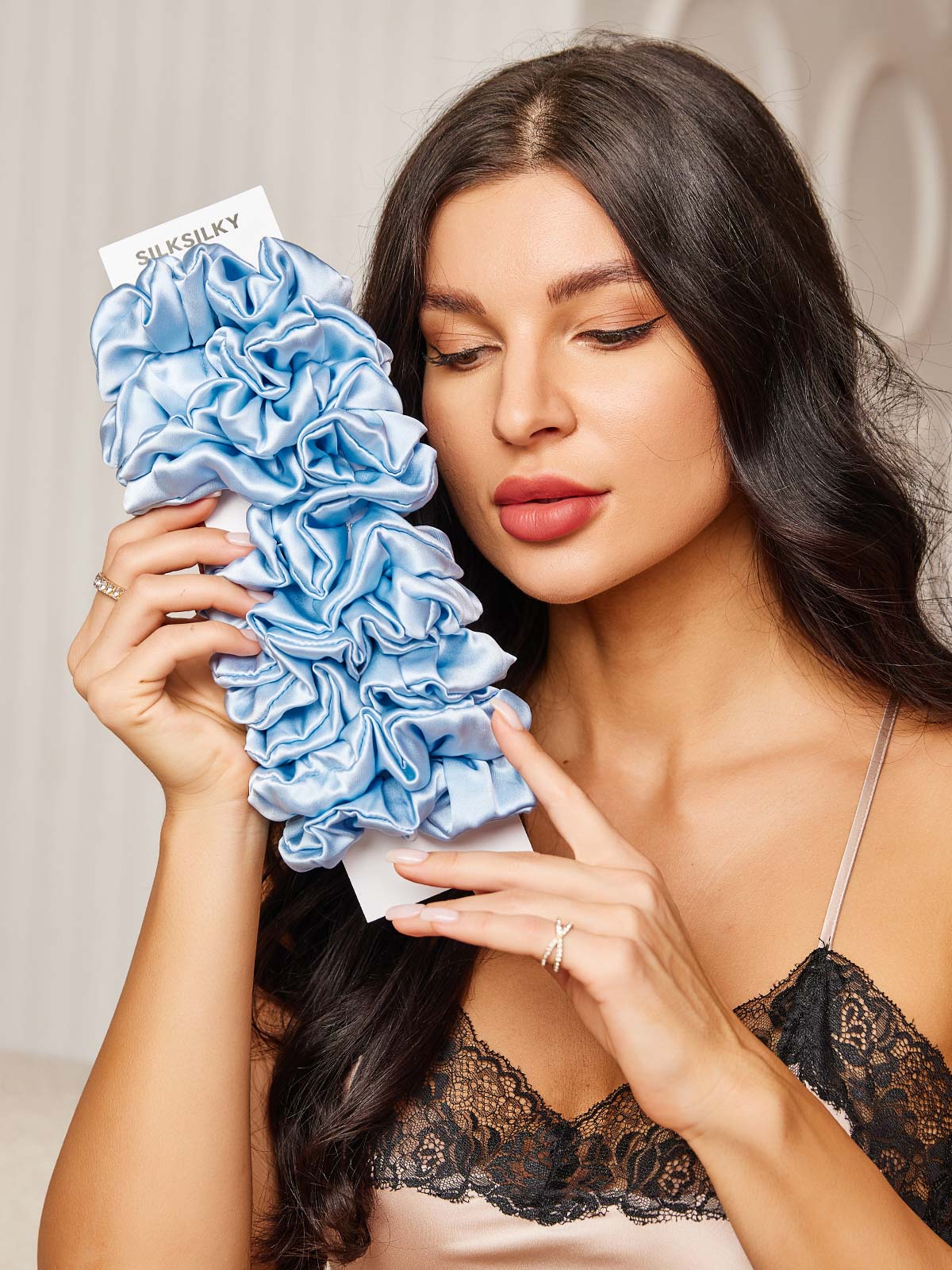 [Taivaansininen] SilkSilky-FI 19Momme Scrunchie 001