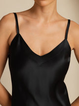 [Musta] SilkSilky-FI Spaghetti Strap V Neck Mekko 005