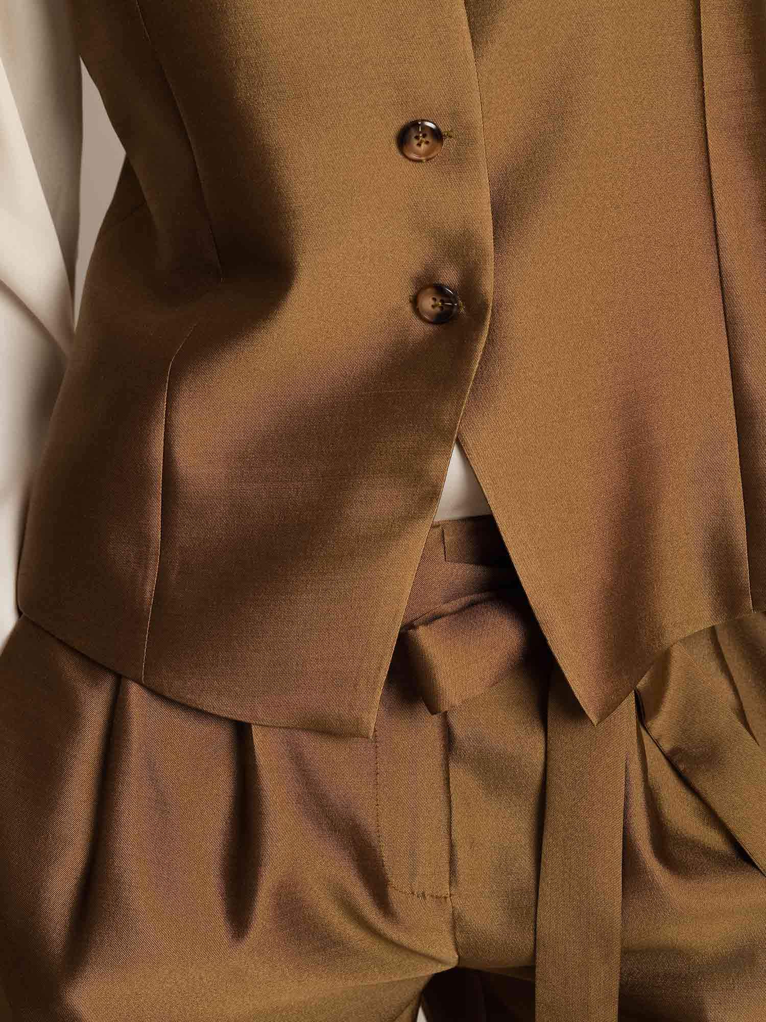 [Pronssi] SilkSilky-FI 32Momme Silk-Wool Blend Womens Vest 005,