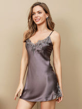 [Purppuranharmaa] SilkSilky-FI Spaghetti Strap V Neck Yöpaita 007