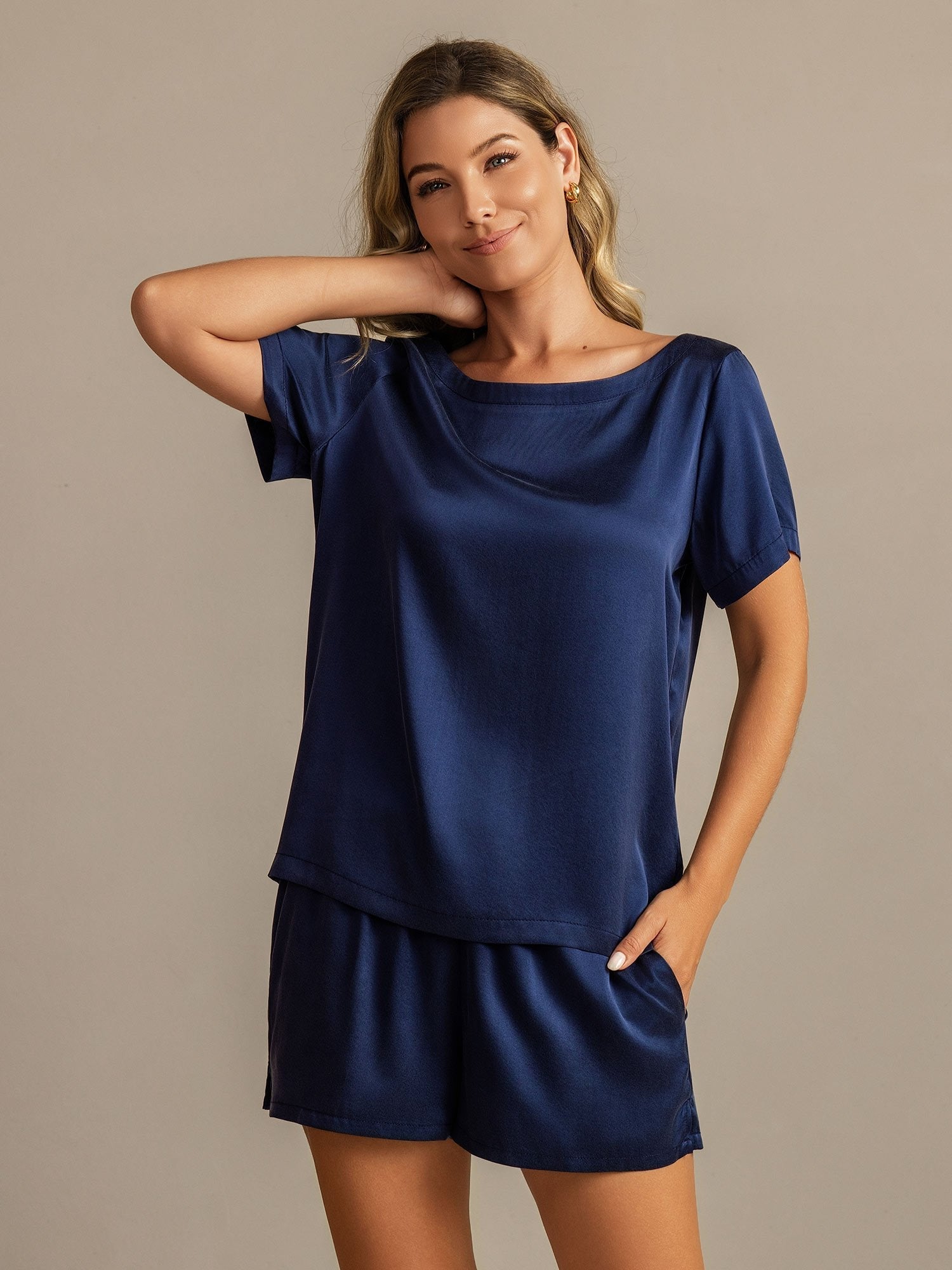 [Tummansininen] SilkSilky-FI 19Momme Womens Pajamas 003,