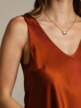 [Karamelli] SilkSilky-FI Sleeveless V Neck Camisole Top 005