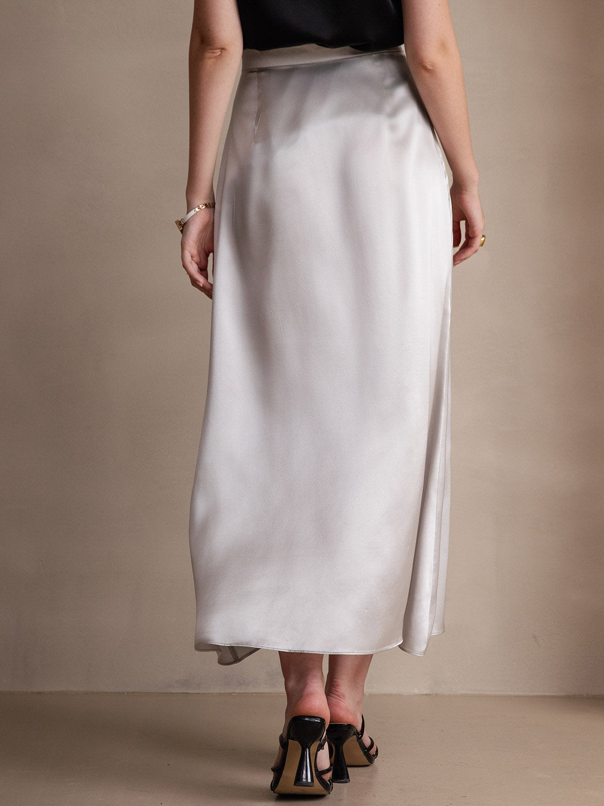 [Vaalean Harmaa] SilkSilky-FI 19Momme Silk Skirt 002
