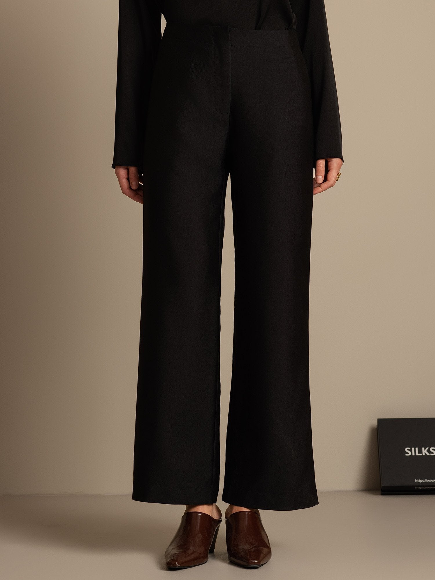 [Musta] SilkSilky-FI 32Momme Silk-Wool Blend Womens Pants 003,