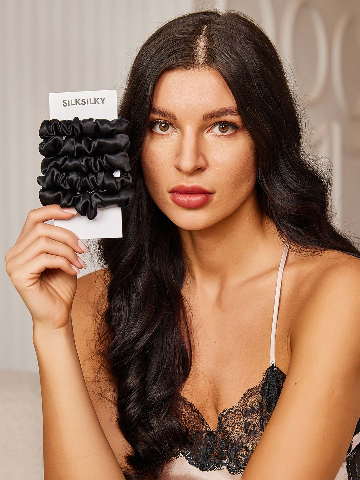 [Musta] SilkSilky-FI 19Momme Scrunchie 002